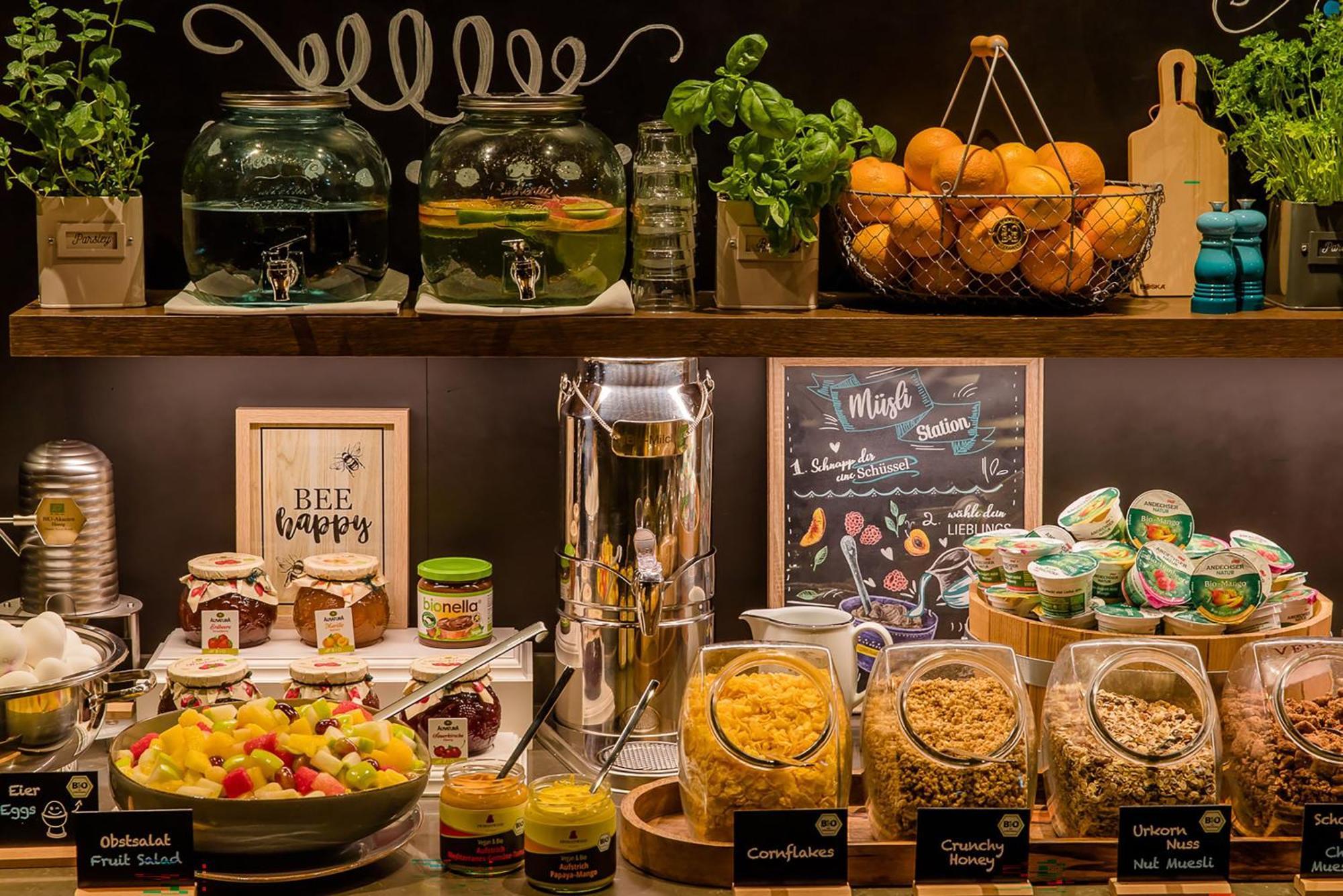 Motel One מגדבורג מראה חיצוני תמונה