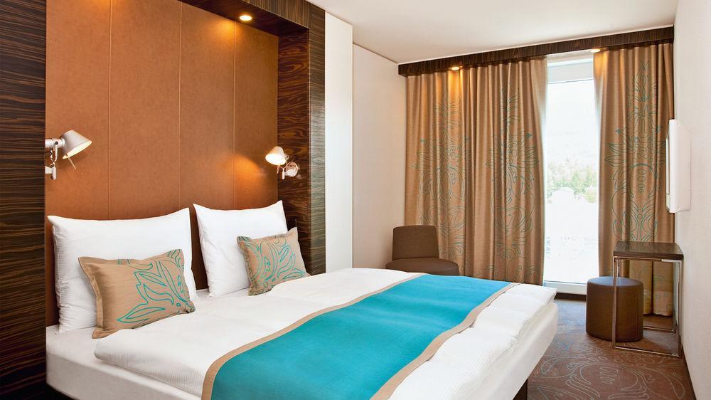 Motel One מגדבורג מראה חיצוני תמונה
